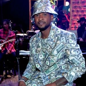 COPY - 100% Authentic Usher Ushbucks Limited Edition Money Sweatshirt Hoodie MS…